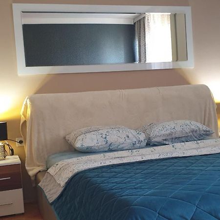 Apartman Sweet Dreams 1 Nis Luaran gambar
