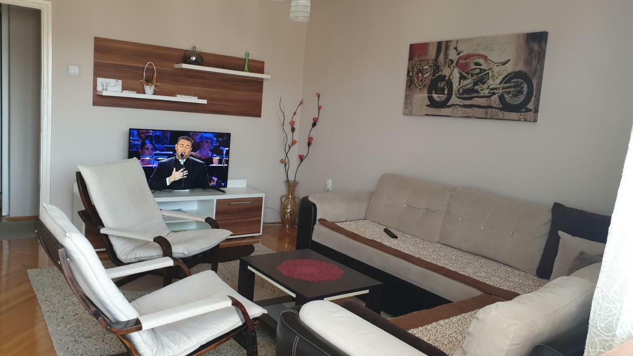 Apartman Sweet Dreams 1 Nis Luaran gambar